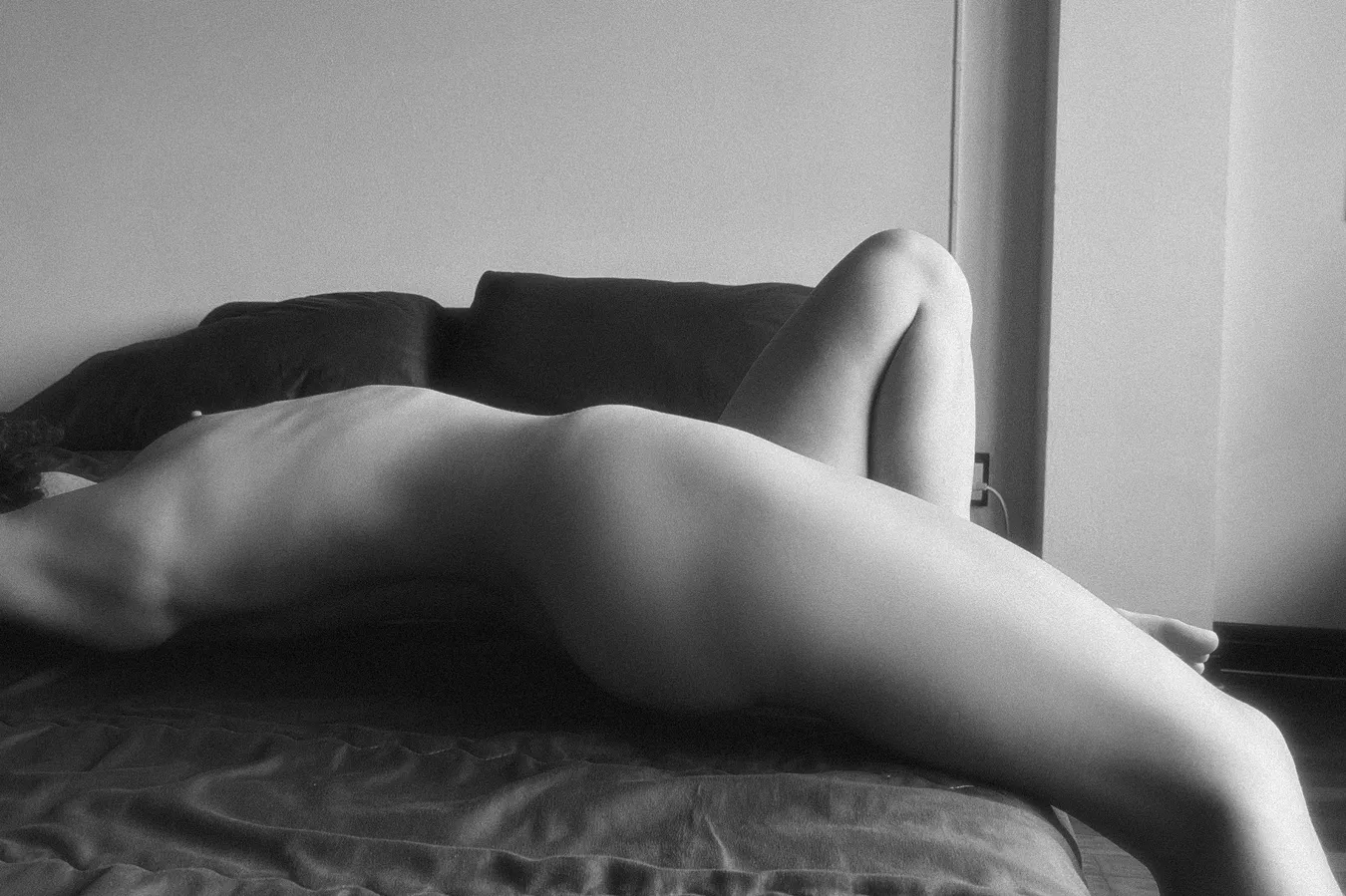 Artistic Nudes — 90